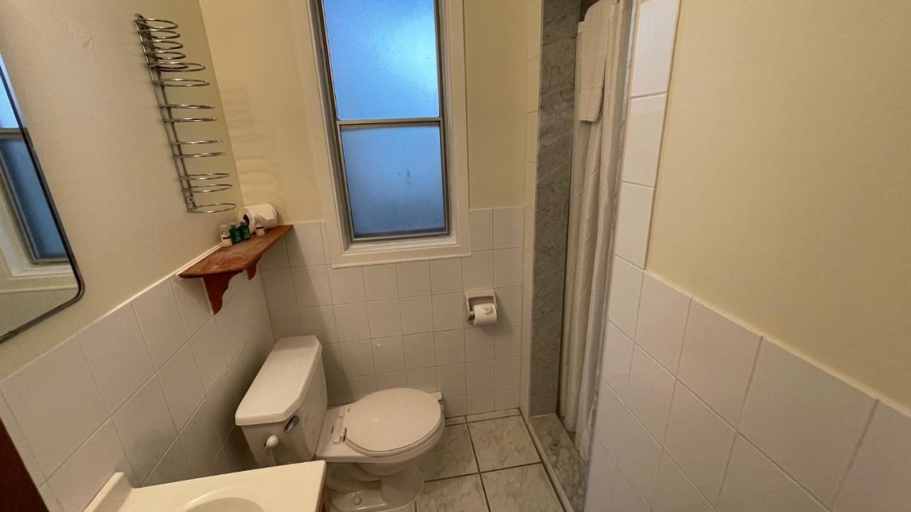 Beach Club By Beach1 Motel Wasaga Beach Εξωτερικό φωτογραφία